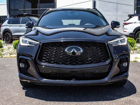 Used 2025 INFINITI QX50 Sport AWD/4WD image 2