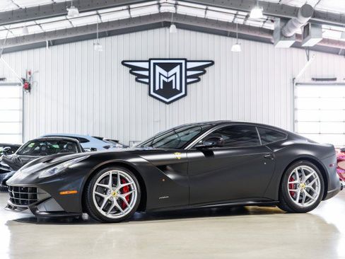 Used 2014 Ferrari F12 Berlinetta RWD image 1