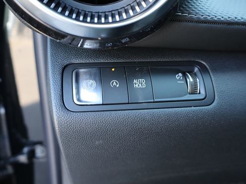 New 2026 Chevrolet Equinox LT w/ Convenience Package II image 12