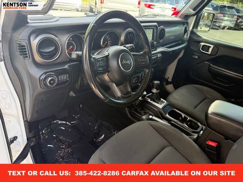 Used 2020 Jeep Wrangler Unlimited Willys image 28