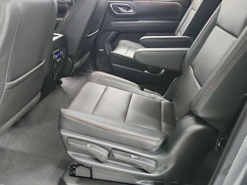 Used 2023 Chevrolet Suburban High Country AWD/4WD image 22