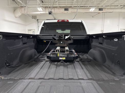 Used 2016 Chevrolet Silverado 3500 LT w/ LT Convenience Package AWD/4WD image 23
