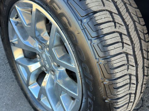 Used 2014 GMC Sierra 1500 SLT w/ SLT Crew Cab Value Package image 5