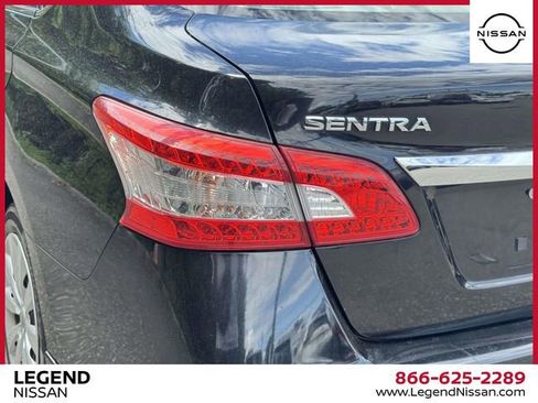 Used 2013 Nissan Sentra SV FWD image 11