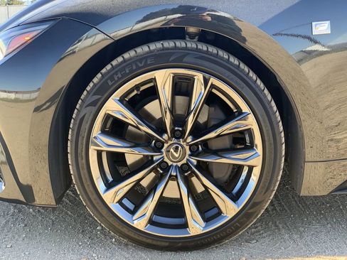 Used 2024 Lexus IS 350 F Sport w/ Navigation Package image 32