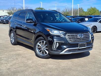 Used 2017 Hyundai Santa Fe SE w/ SE Premium Package 02