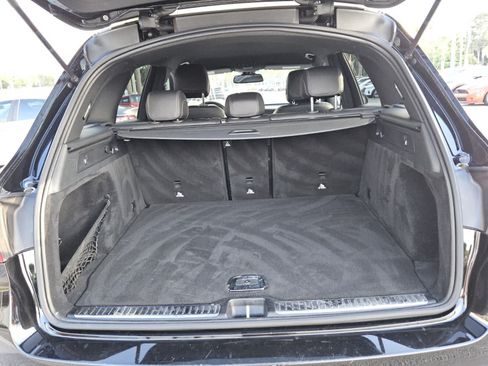 Used 2019 Mercedes-Benz GLC 300 4MATIC image 6
