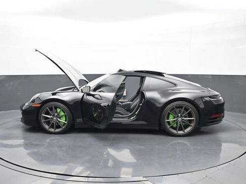 Certified 2024 Porsche 911 Carrera T RWD image 26