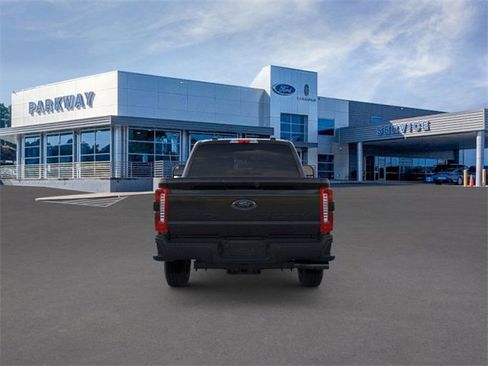 New 2025 Ford F250 Lariat w/ Lariat Ultimate Package image 5