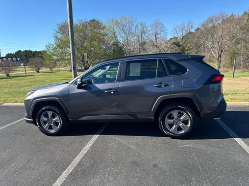 Used 2022 Toyota RAV4 XLE image 8