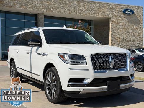 Used 2021 Lincoln Navigator L Reserve w/ Luxury Package RWD image 19