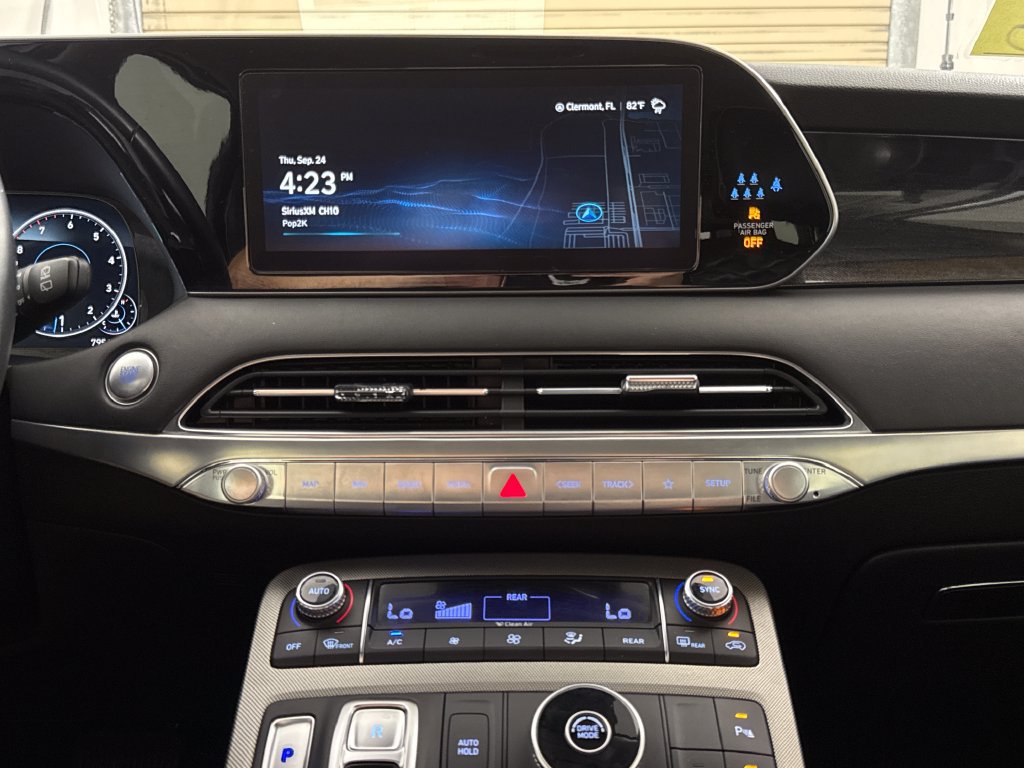 Used 2022 Hyundai Palisade Limited FWD image 23