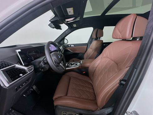 New 2027 BMW X7 xDrive40i AWD/4WD image 32