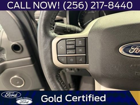 Used 2022 Ford Expedition XLT RWD image 11