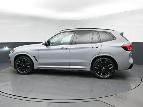 Used 2023 BMW X3 M40i image 4