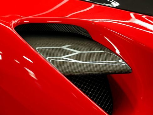 Used 2017 Ferrari 488 Spider image 11