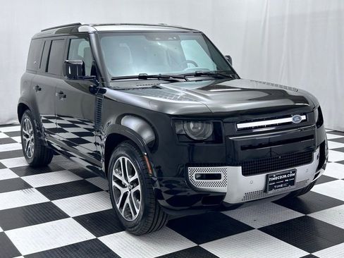 Used 2022 Land Rover Defender 110 XS Edition image 2