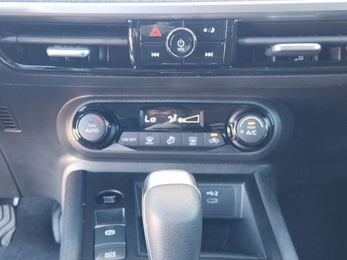 New 2026 Nissan Kicks SV image 15