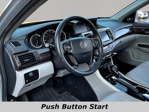 Used 2016 Honda Accord EX-L image 17