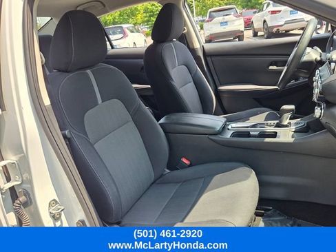 Used 2024 Nissan Sentra SV FWD image 17
