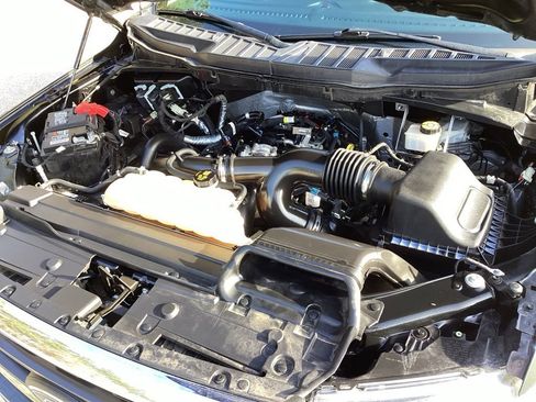 Used 2021 Ford F150 XLT w/ Trailer Tow Package image 19