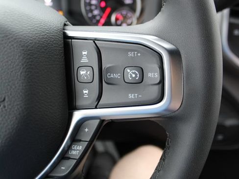 Used 2026 RAM 2500 Big Horn AWD/4WD image 12