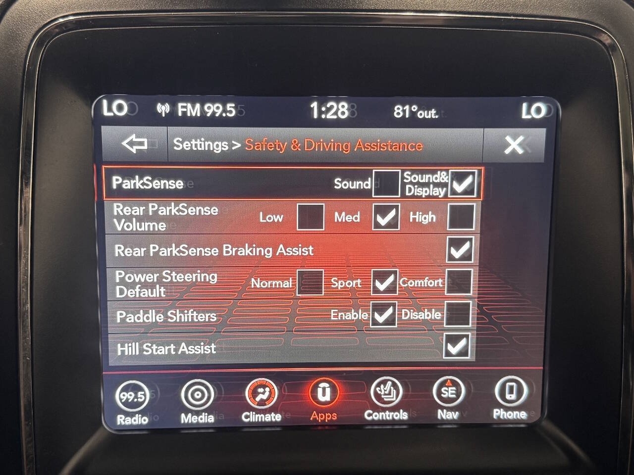 Used 2018 Dodge Durango GT w/ Blacktop Package AWD/4WD image 32