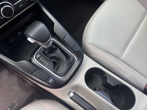 Used 2025 Kia Soul LX w/ LX Technology Package image 39