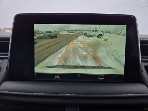 Used 2023 GMC Yukon SLT image 27