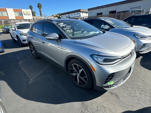 Certified 2023 Volkswagen ID.4 Pro S image 2