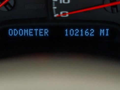 Used 2004 Chevrolet Corvette Convertible w/ Preferred Equipment Group image 38