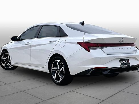 Certified 2023 Hyundai Elantra Limited FWD image 12