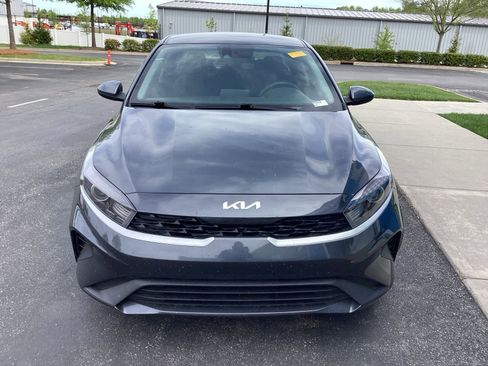 Used 2024 Kia Forte LXS image 4