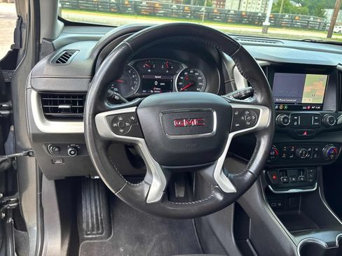 Used 2021 GMC Terrain SLE w/ Driver Convenience Package AWD/4WD image 14