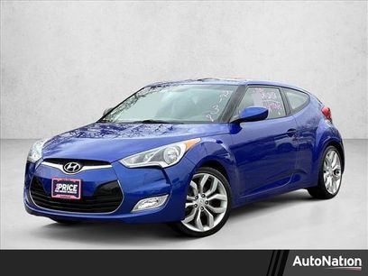 Used 2013 Hyundai Veloster w/ Style Pkg