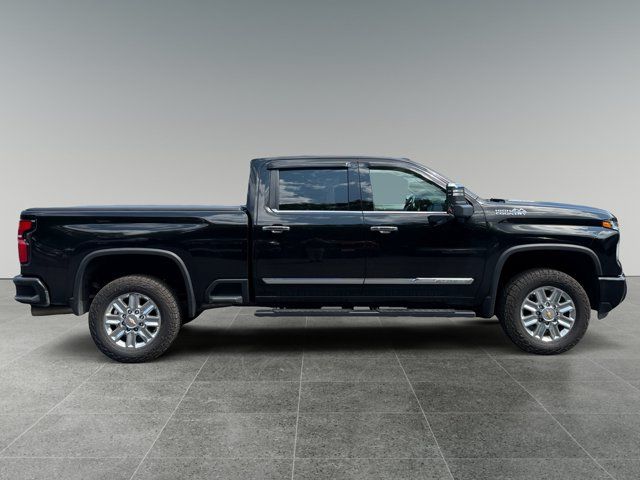 Certified 2024 Chevrolet Silverado 3500 High Country w/ High Country Premium Package AWD/4WD image 6