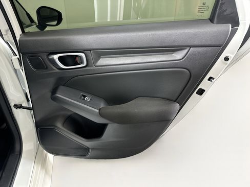 Used 2022 Honda Civic LX image 27