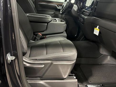 New 2024 Chevrolet Silverado 1500 LT w/ LPO, Chrome Package AWD/4WD image 31