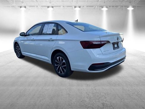 Used 2024 Volkswagen Jetta S FWD image 3