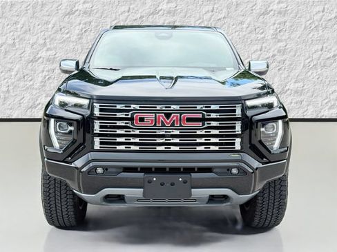 Used 2025 GMC Canyon Denali AWD/4WD image 8