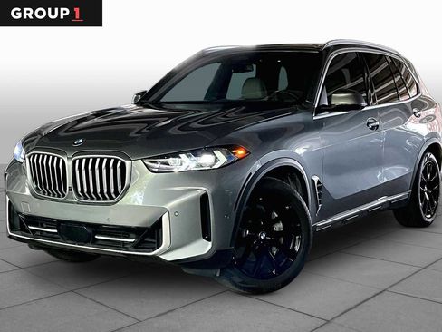 Used 2025 BMW X5 sDrive40i w/ Premium Package RWD image 1