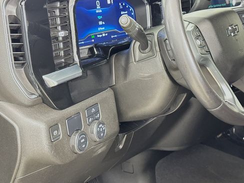 Used 2022 Chevrolet Silverado 1500 RST RWD image 10