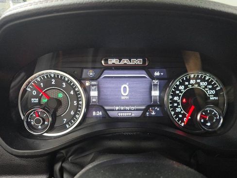 Used 2023 RAM 1500 Laramie AWD/4WD image 6