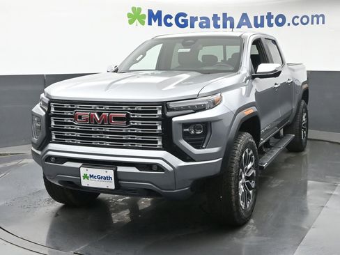 New 2026 GMC Canyon Denali image 18