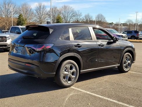 New 2026 Honda HR-V LX image 3