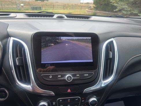 Used 2020 Chevrolet Equinox Premier AWD/4WD image 20