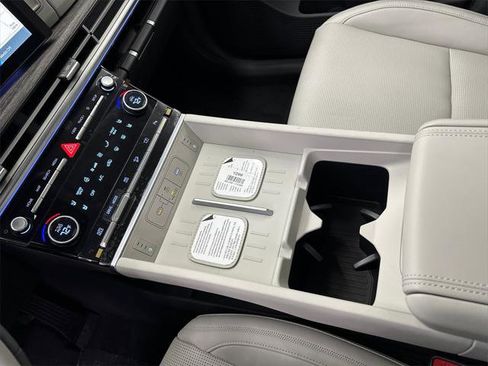 New 2026 Hyundai Santa Fe Calligraphy image 33