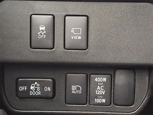 Used 2023 Toyota Tacoma Limited image 24