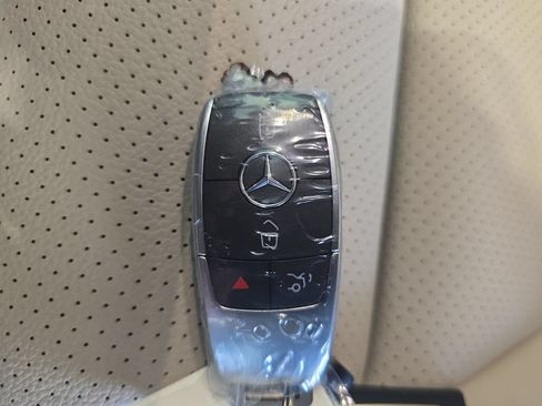 Certified 2020 Mercedes-Benz GLC 300 image 36