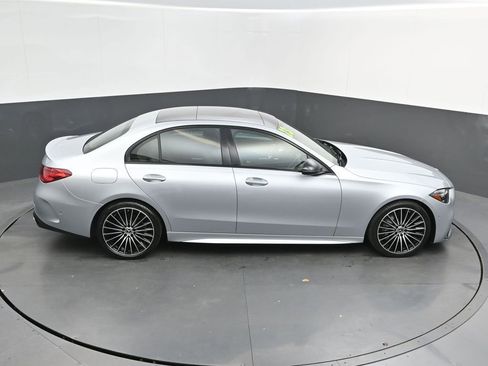 Used 2023 Mercedes-Benz C 300 Sedan image 32